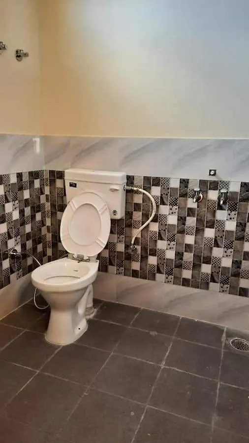 *** Hotel Oyo Home 86412 Hills Homestay Koti Shimla India